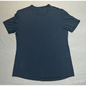 Lululemon Men's Fundamental T Shirt Short Sleeve Size Medium/Large